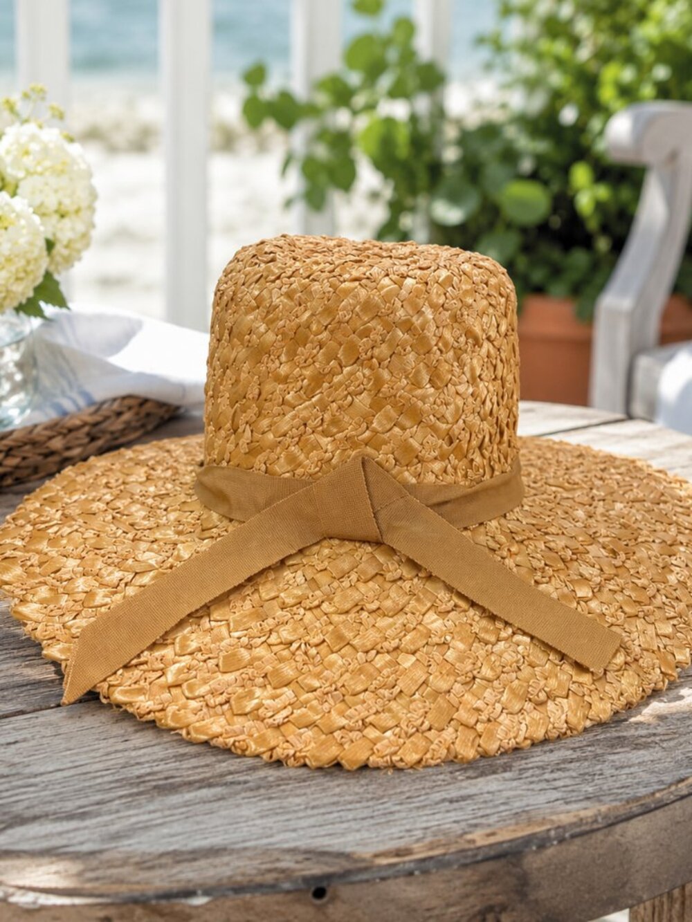 Vintage Straw Sun Hat in Tan with Ribbon